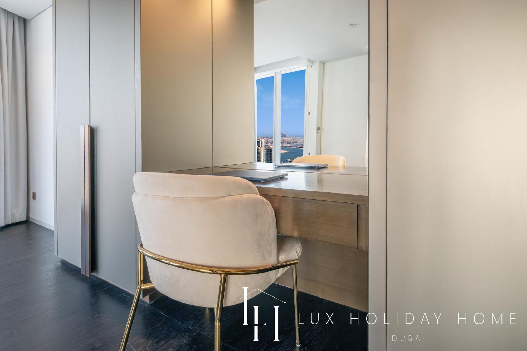 Lux - Lavish Suite With Full Palm Jumeirah View 1 Дубай Экстерьер фото